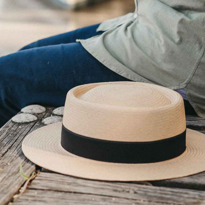 ¿Cómo combinar un sombrero Panamá con tu estilo?