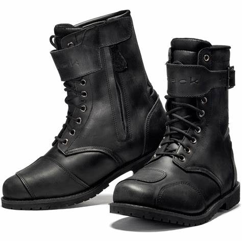 Colección Botas Biker: Estilo y Comodidad para la Ruta